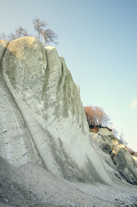 波罗的海白垩岩的交叉处理图像Insel R&#252;gen(德国)